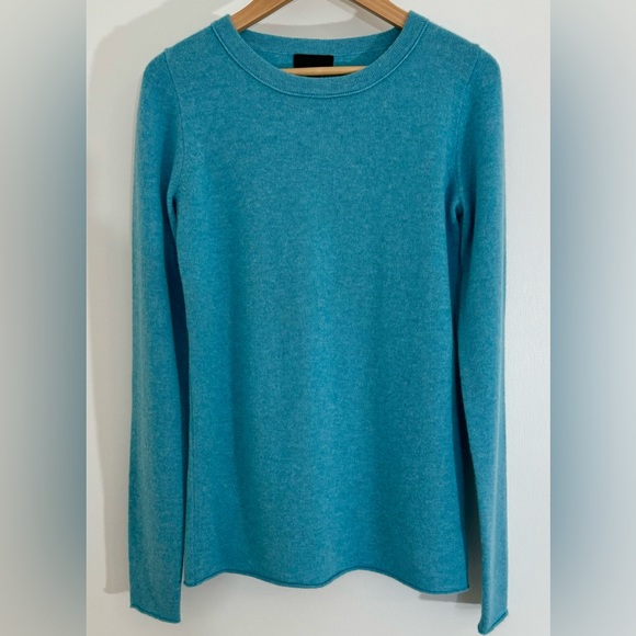 Like-NEW J. Crew Cashmere Sweater. Worn once. Beautiful medium blue color! - Picture 10 of 13